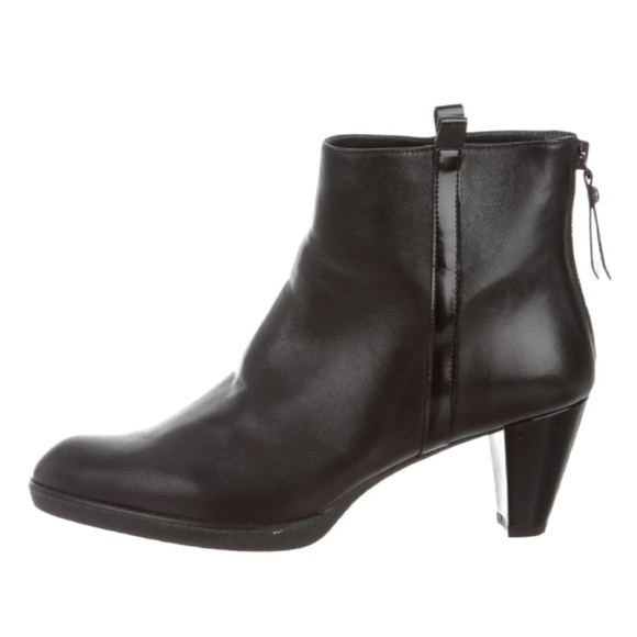 Stuart Weitzman Leather Ankle Boots - Picture 4 of 4
